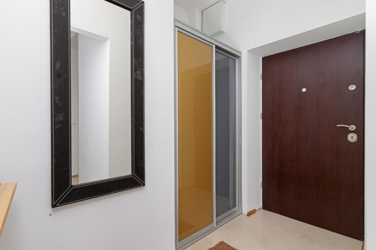 Slowacki Avenue Family Apartments Cracow By Noclegi Renters クラクフ エクステリア 写真