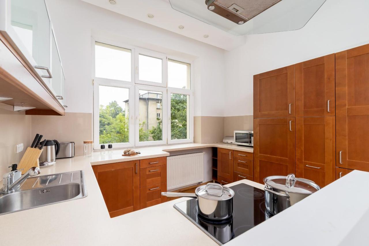 Slowacki Avenue Family Apartments Cracow By Noclegi Renters クラクフ エクステリア 写真