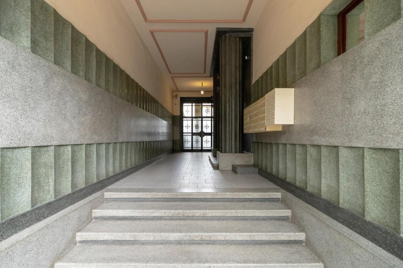 Slowacki Avenue Family Apartments Cracow By Noclegi Renters クラクフ エクステリア 写真